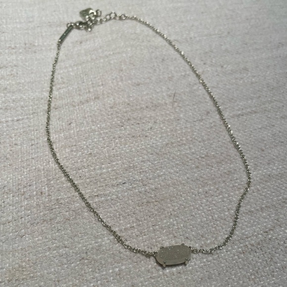 Kendra Scott Silver Pendant Iridescent Drusy Necklace - Picture 1 of 6